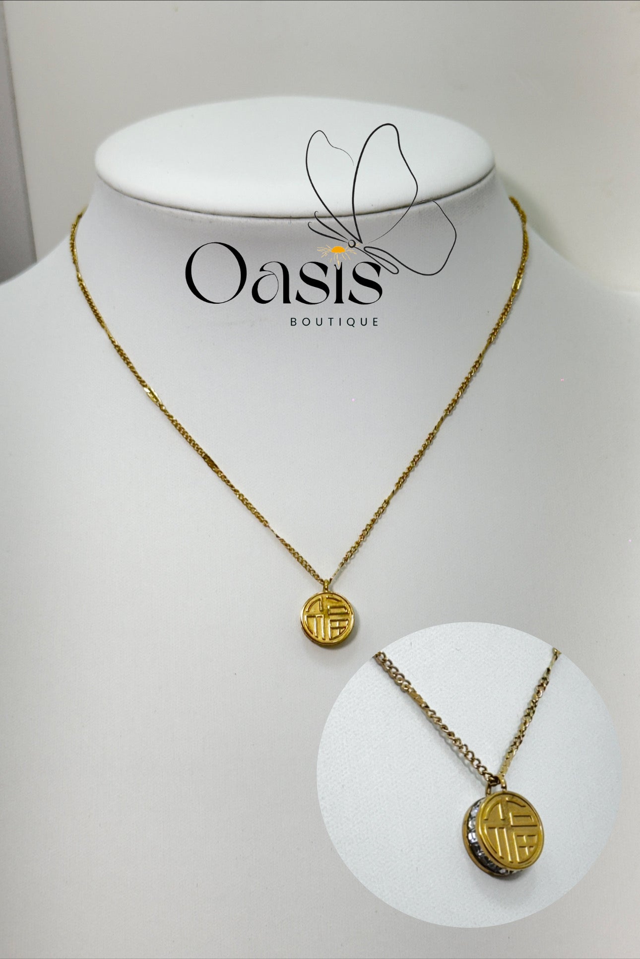 Aylin Pendant Necklace