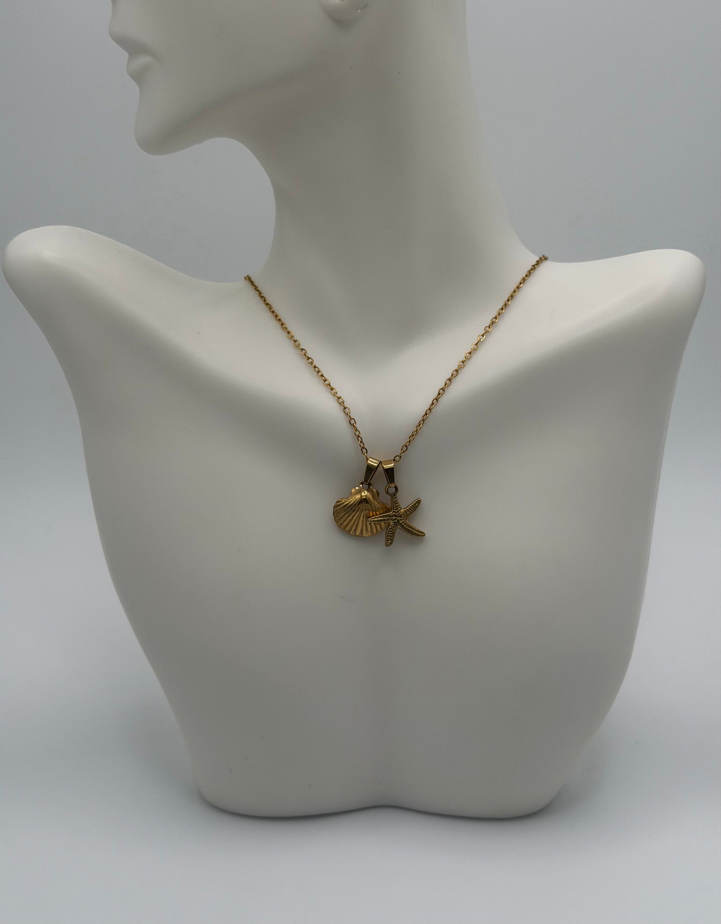 Sarai Pendant Necklace*