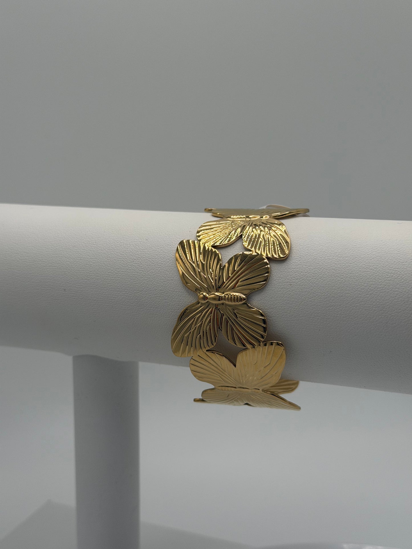 Vanessa Bangle*